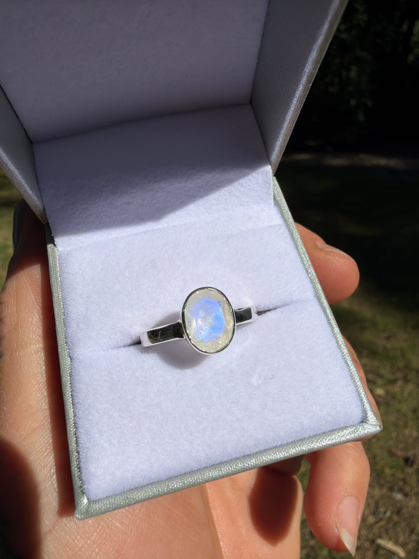 Anillo Piedra de la Luna